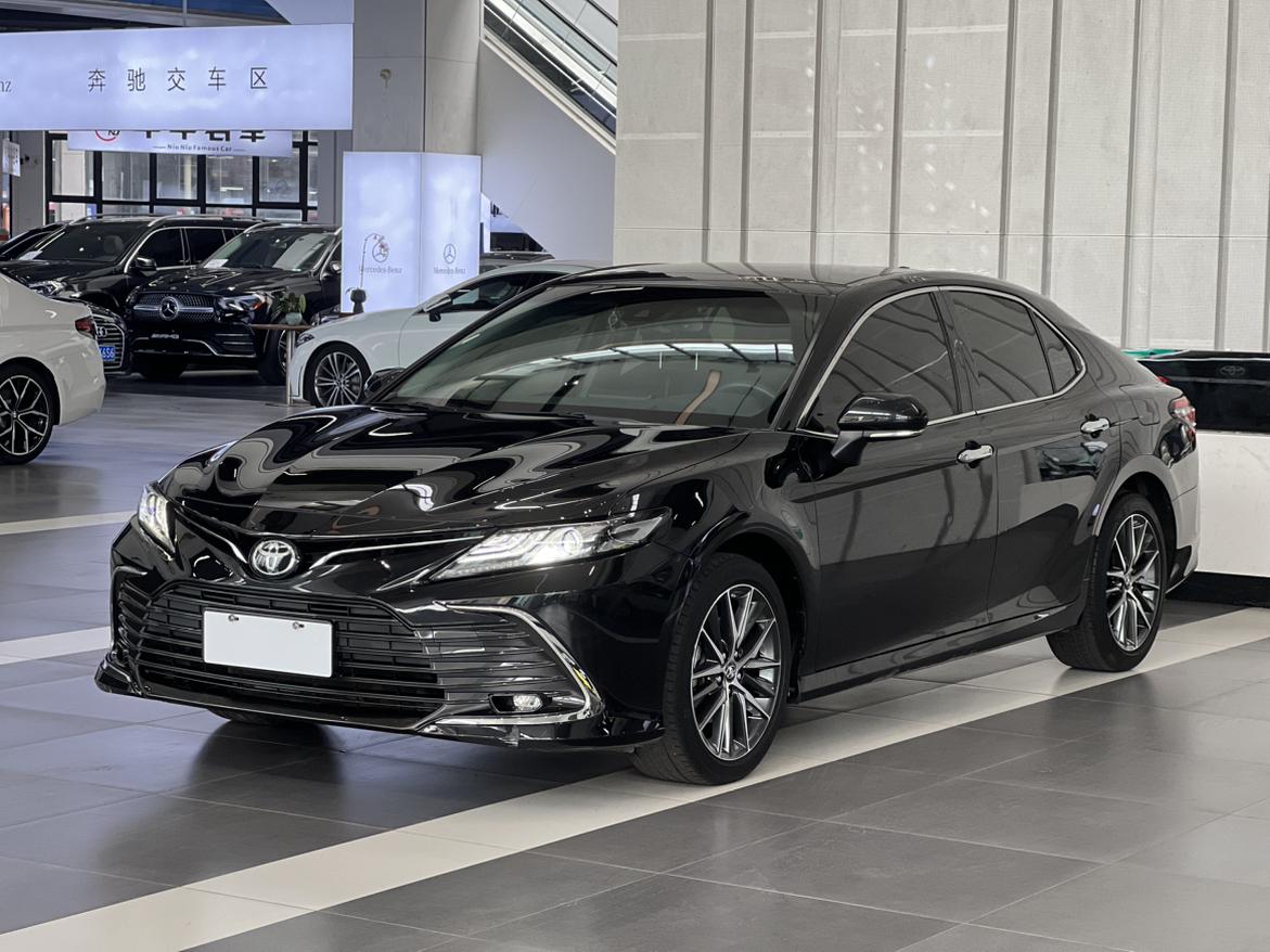 Toyota Camry 2.5G Luxury (2.5L) 2022