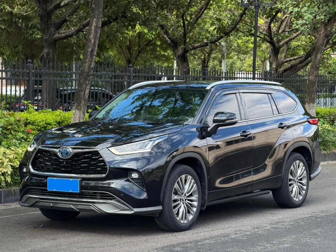 Toyota Highlander CN-Dongchedi-Toyota-Highlander-ID-52199 2021