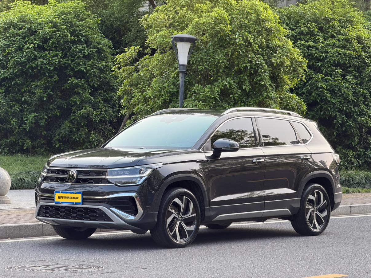 Volkswagen Tharu 300TSI 2WD Full Moon 2023