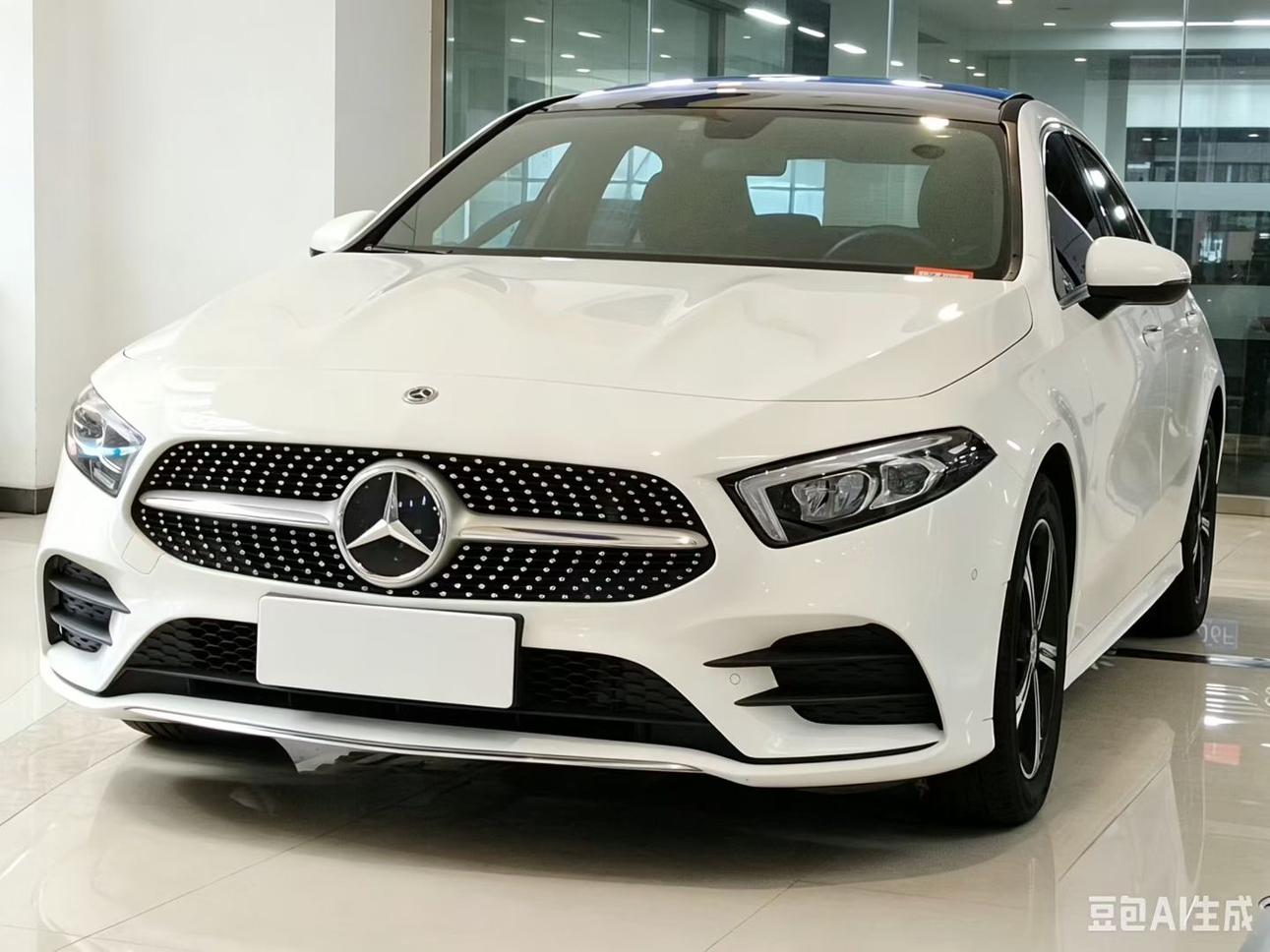 Mercedes Benz Class-A Sport Sedan Fashion (1.3L) 2022