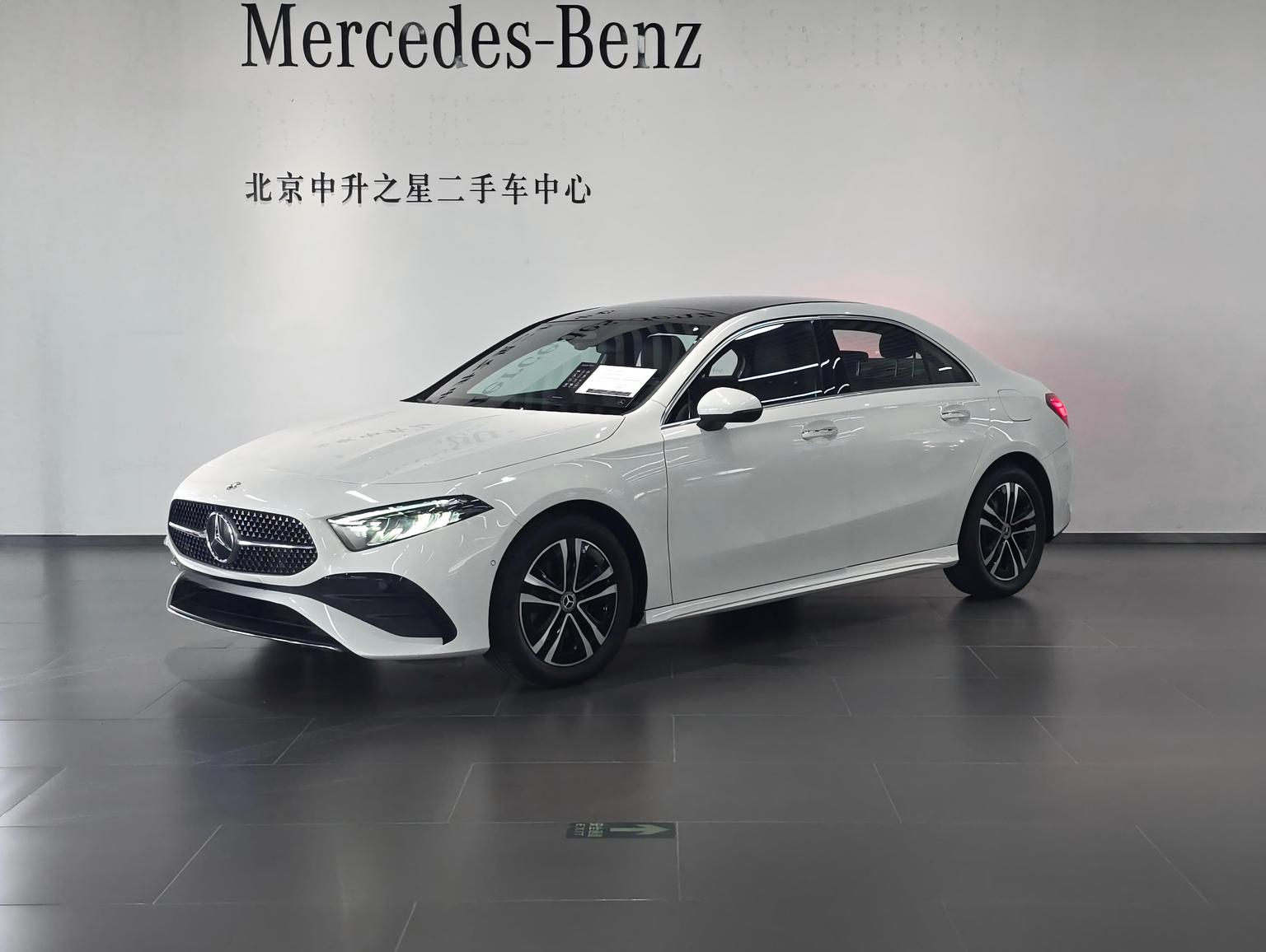 Mercedes Benz Class-A Sport Sedan Dynamic (1.3L) 2024