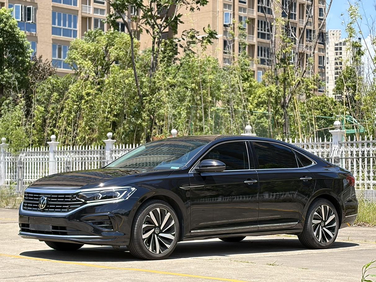 Volkswagen Passat Outstanding 380TSI Longyao 2024