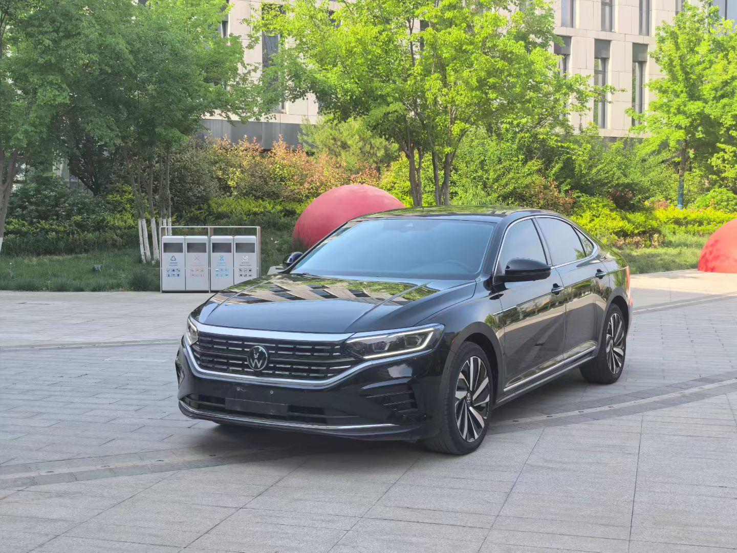 Volkswagen Passat 330TSI Luxury (2L) 2023