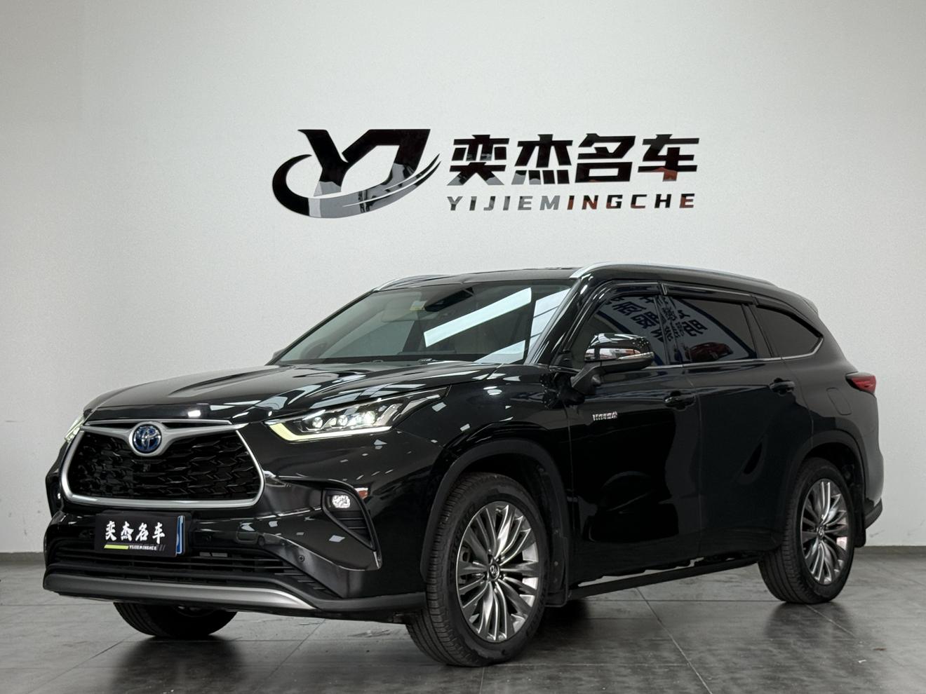 Toyota Highlander 2.5L 4WD Premium 7-seat (2.5L) 2022