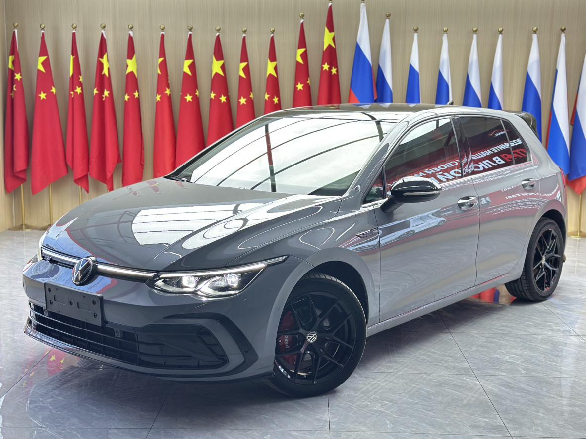 Volkswagen Golf 200TSI DSG Pro 2022