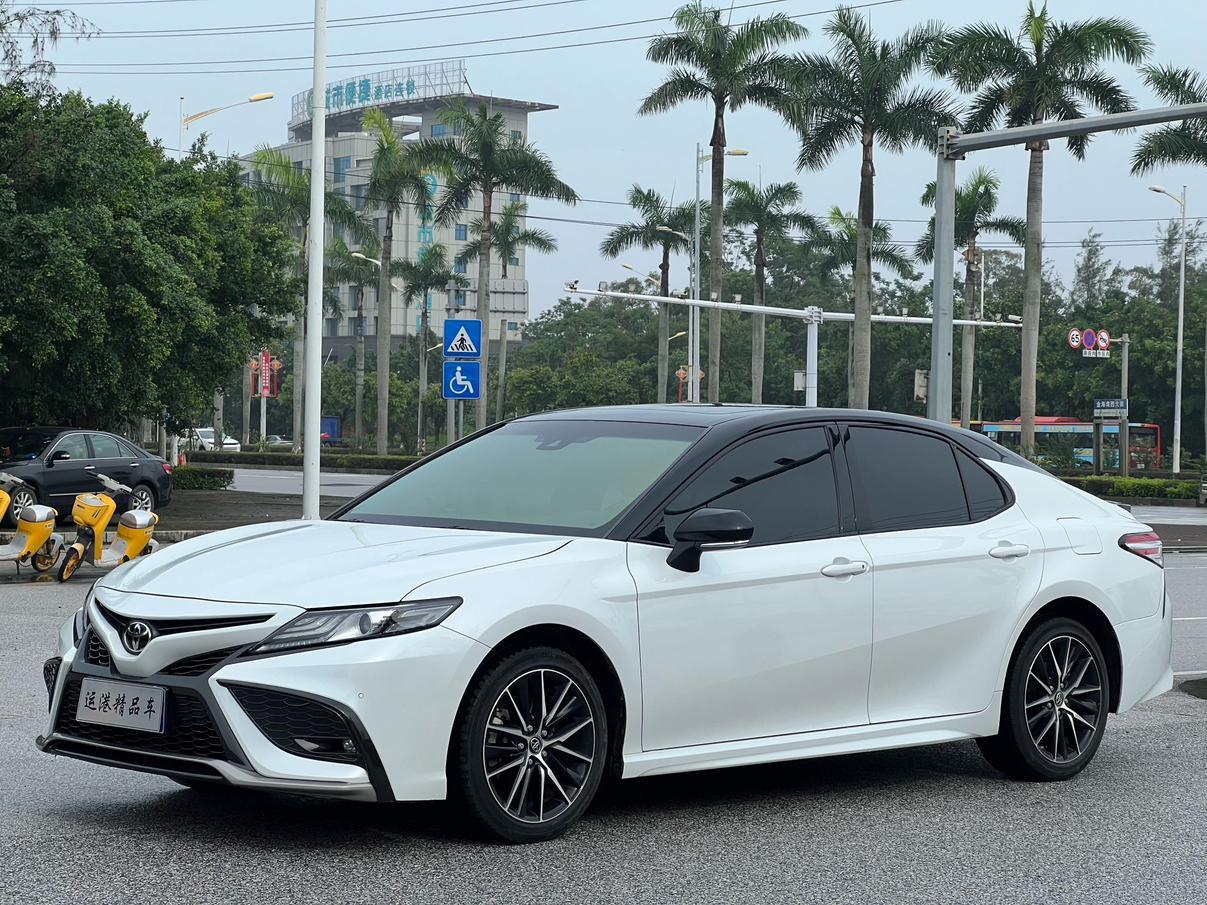 Toyota Camry S Sport 2023