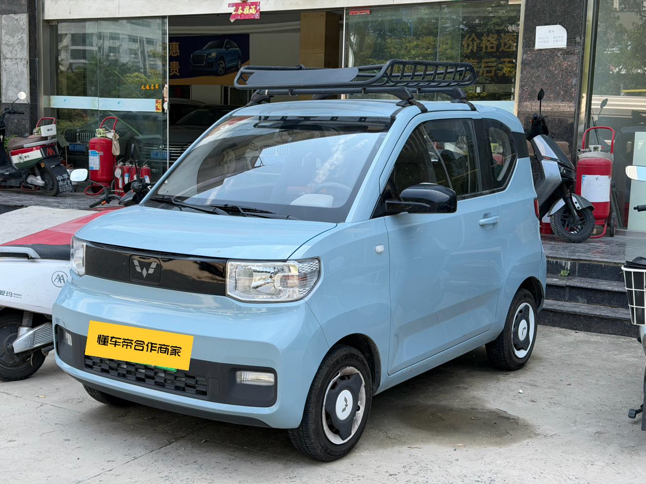 Wuling Miniev Macaron Premium Edition NMC 2022