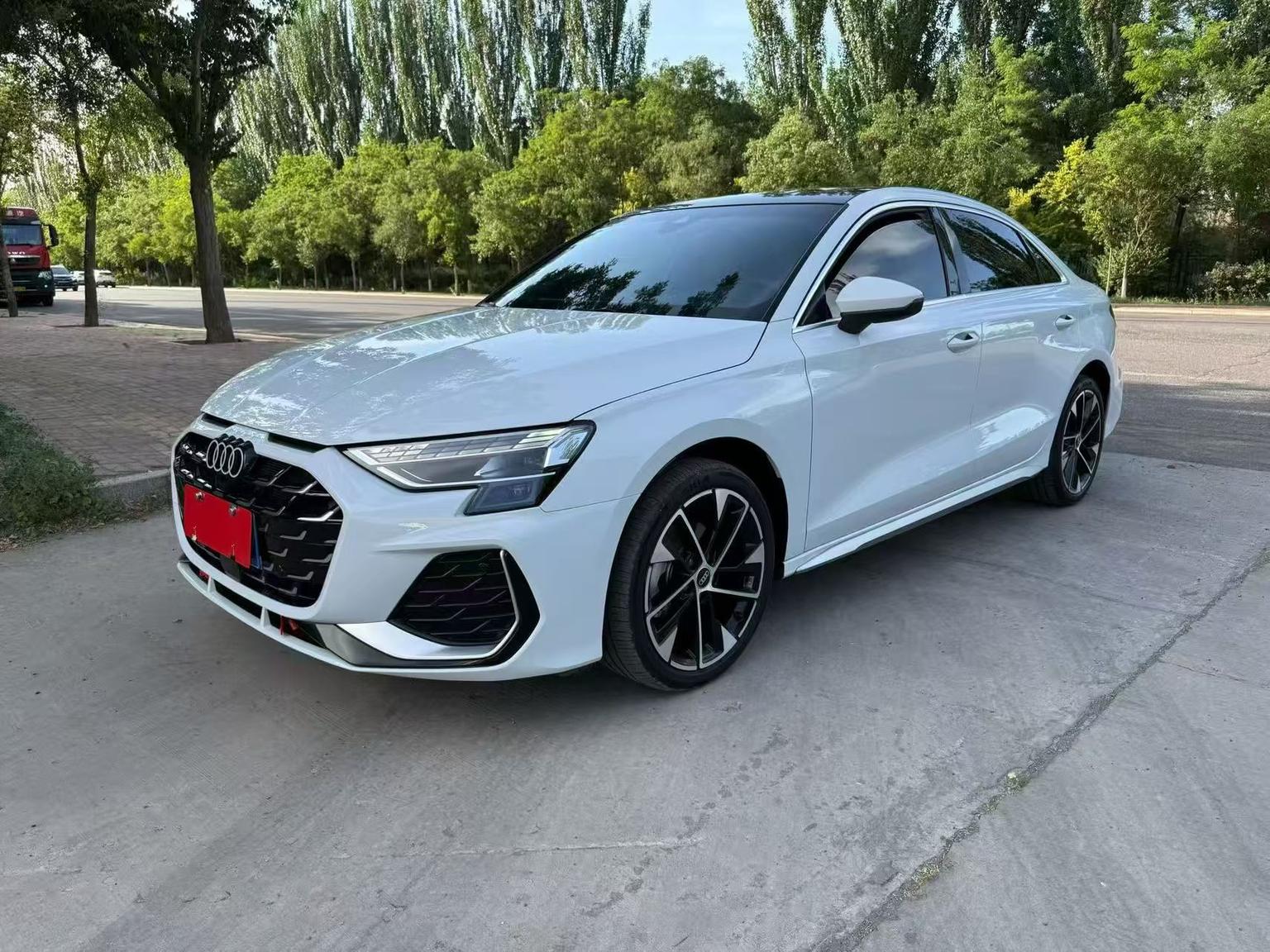 Audi A3 Feichi Premium + Luxury Selection Package 2025