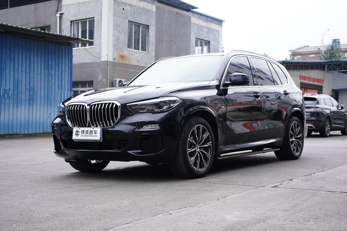 BMW X5 xDrive30i M Sport Package (2L) 2020
