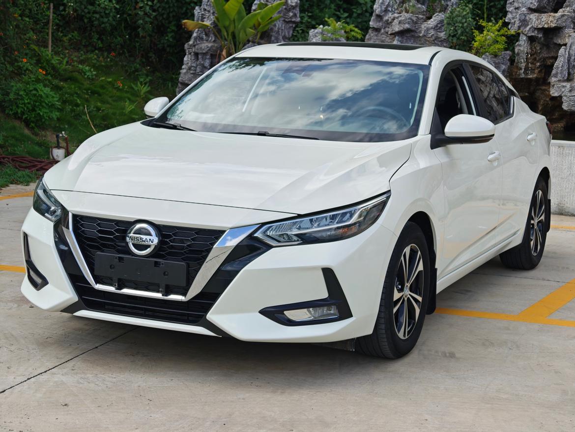 Nissan Sylphy CVT XL Joy (1.6L) 2022