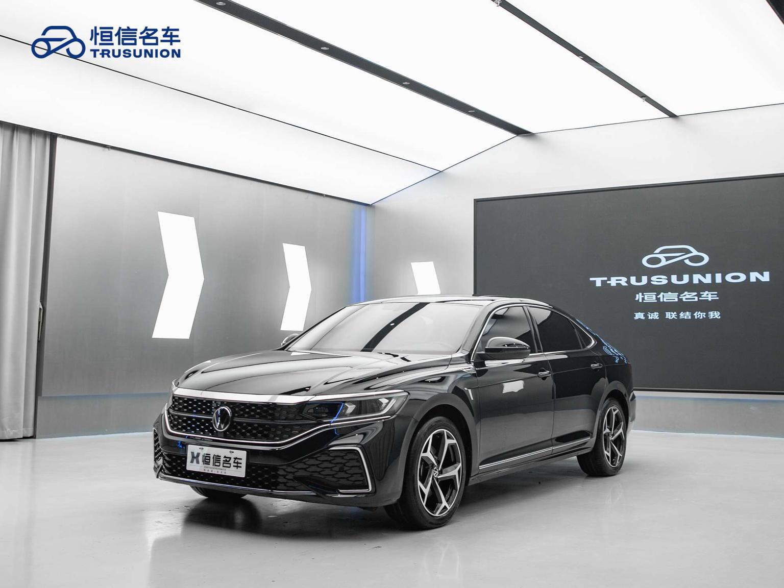 Volkswagen Passat 380TSI Starry Sky Elite 2023