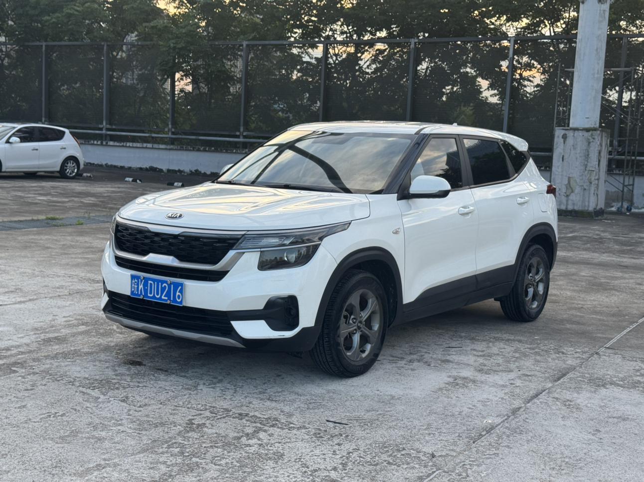 KIA KX3 2020