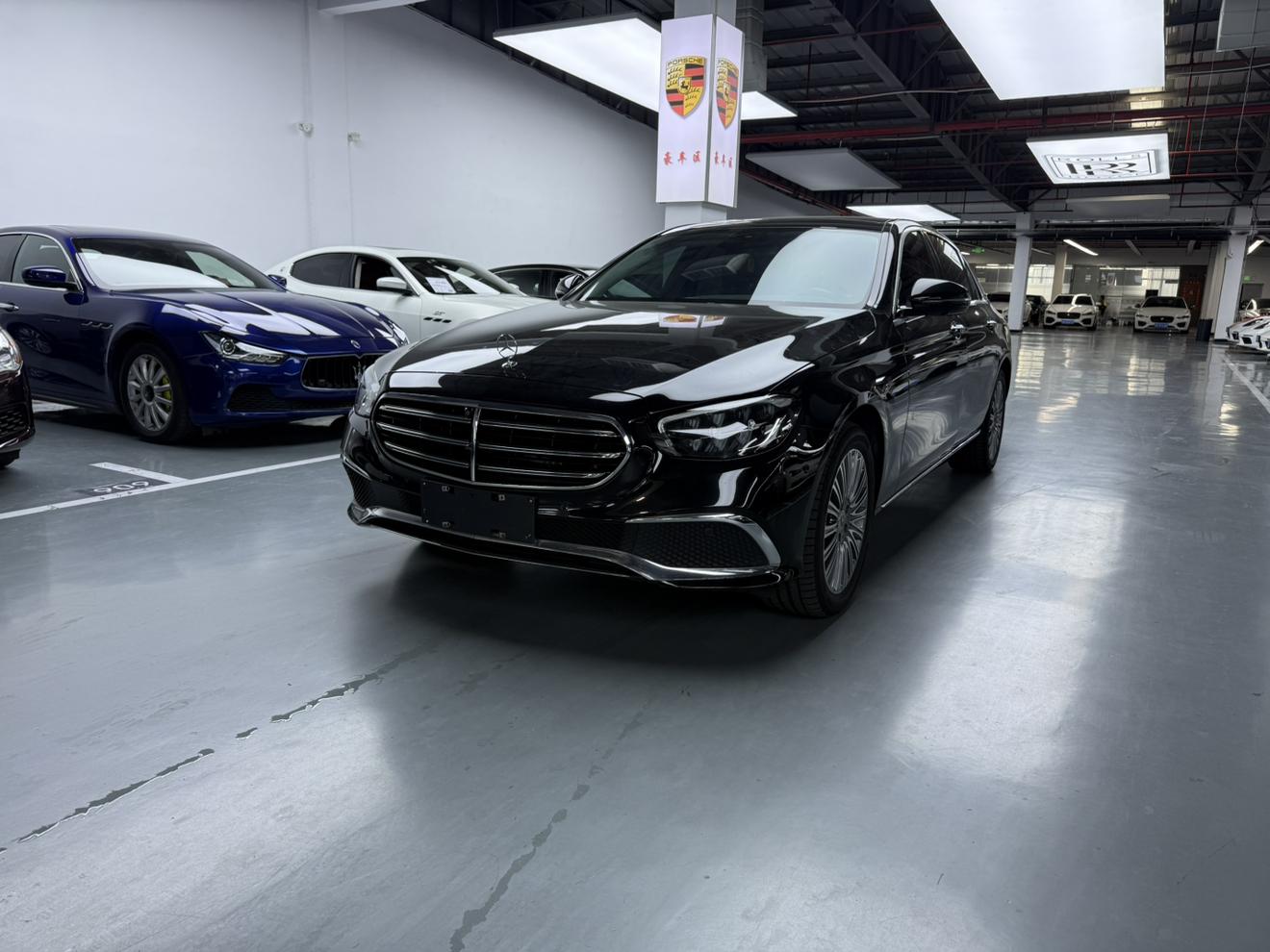 Mercedes Class-E E 300 L Luxury Sedan (2L) 2020