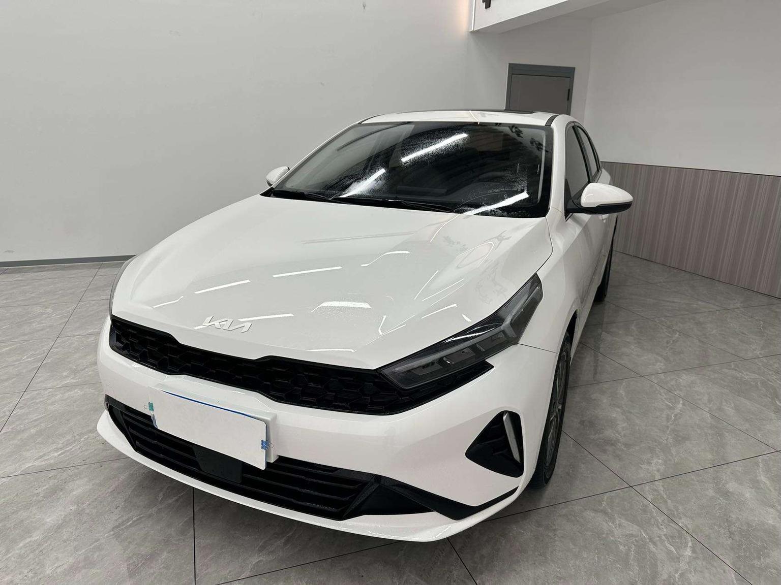 KIA K3 1.5L IVT Luxury (1.5L) 2023