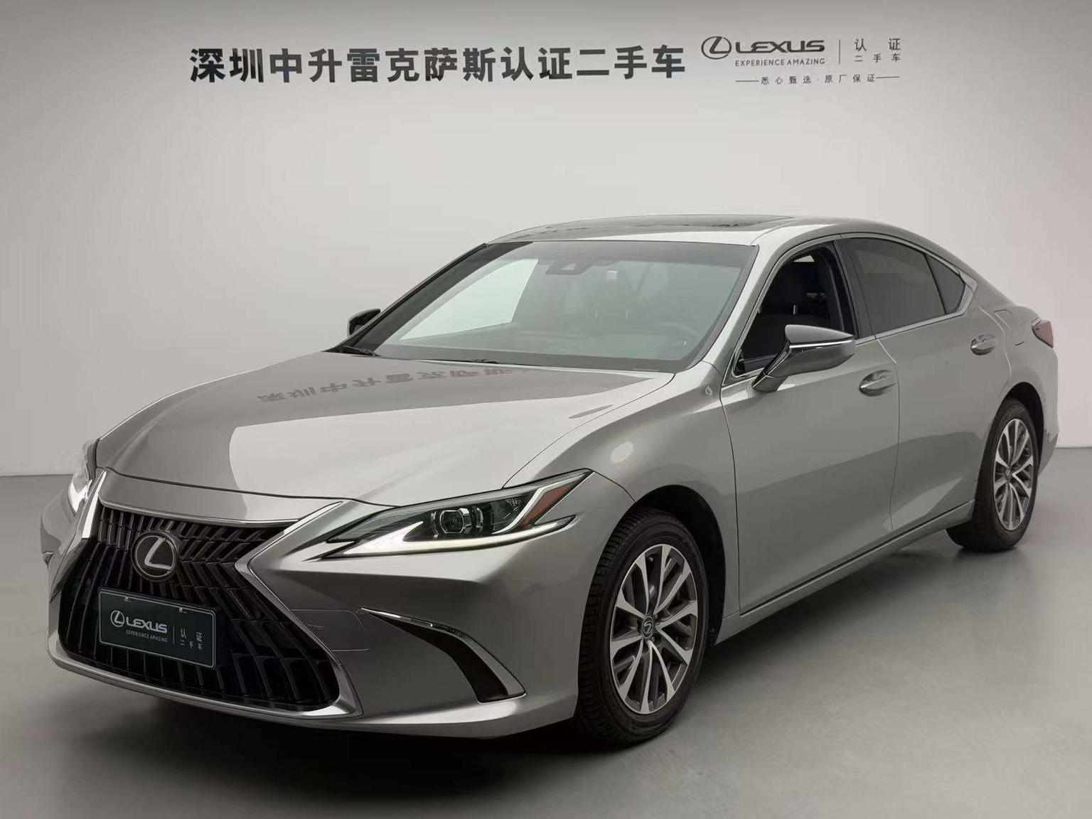 Lexus ES Excellent (2L) 2021