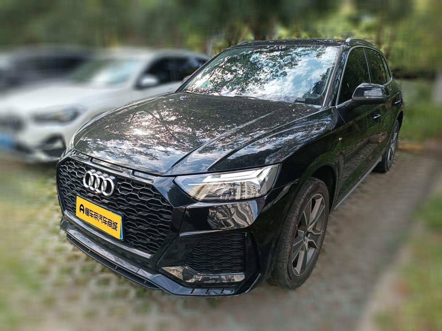 Audi Q5L S-Line Luxury (2L) 2023