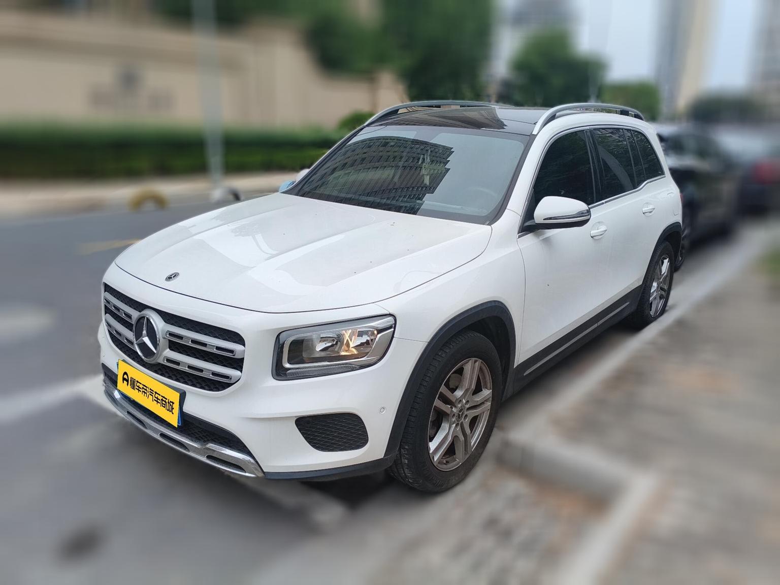 Mercedes GLB Dynamic 180 (1.3L) 2021