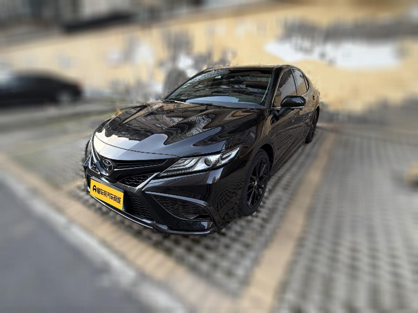 Toyota Camry 2.0S Knight 2022