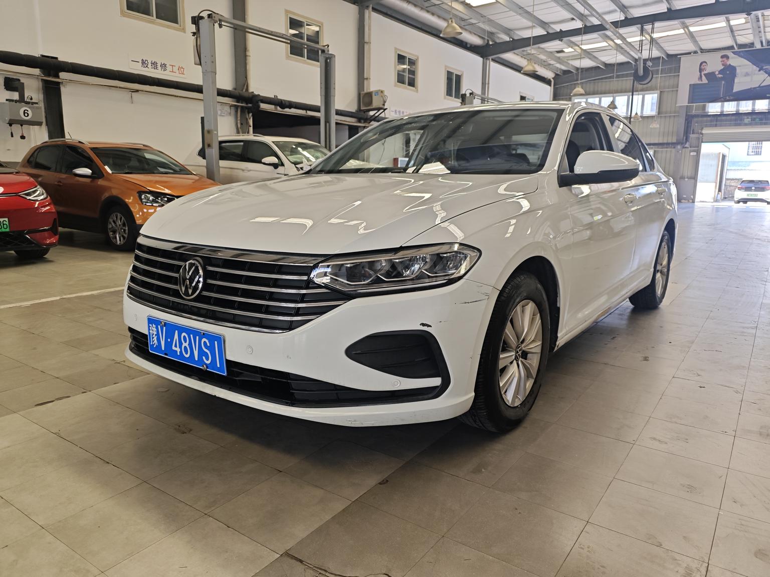 Volkswagen Lavida Facelift 1.5L Auto Ease 2023