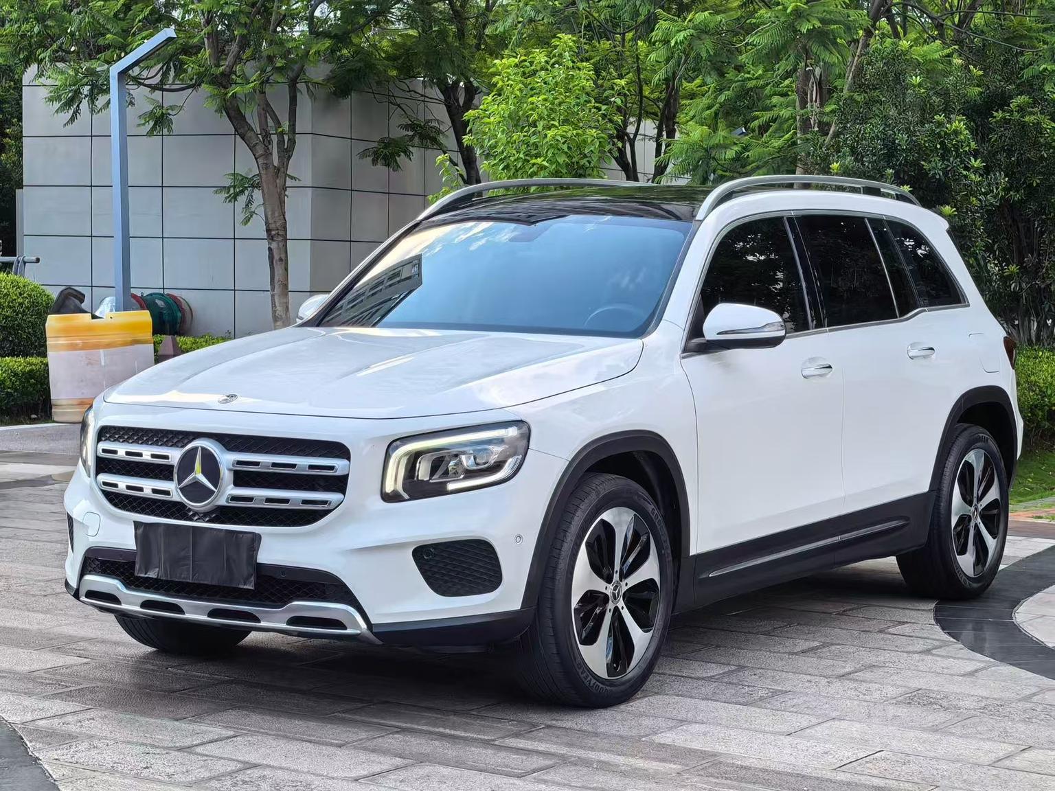 Mercedes GLB 200 Fashion (1.3L) 2022