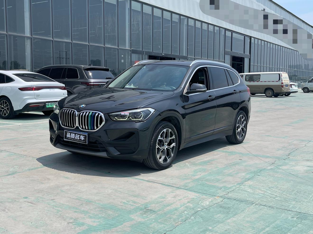 BMW X1 sDrive25Li Leading 2021