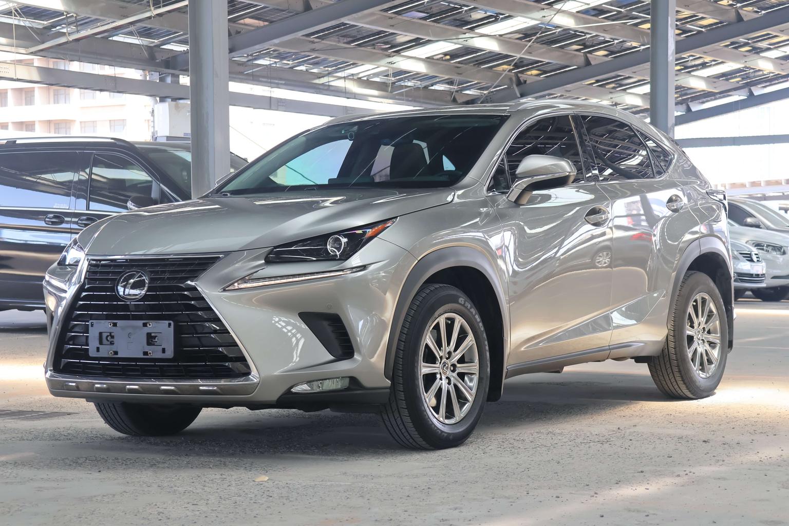 Lexus NX200 AWD Sport CN5 2021