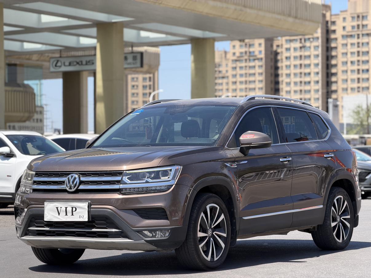 Volkswagen Tharu 330TSI 4WD Luxury 2019
