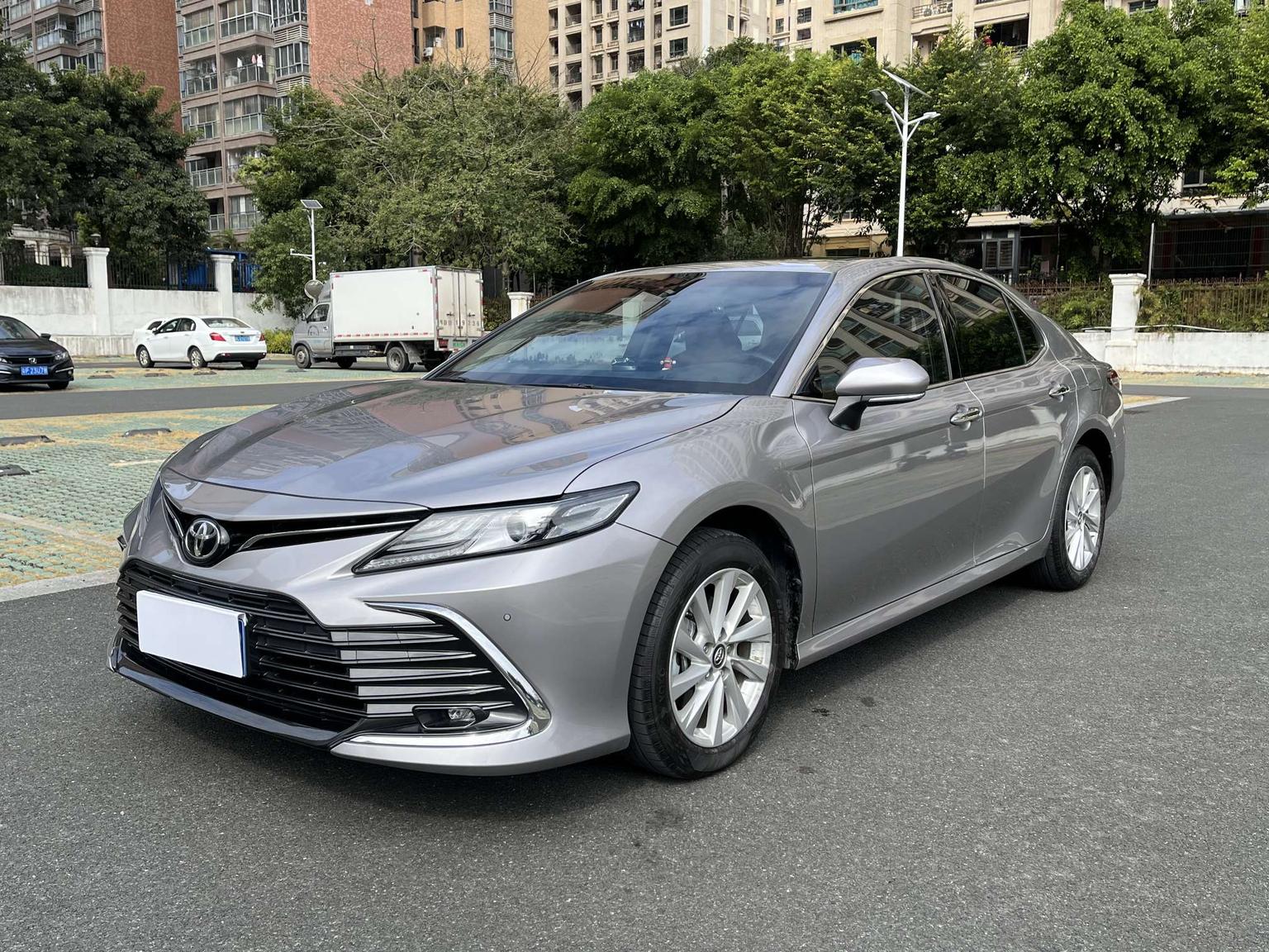 Toyota Camry 2.0S Knight (2L) 2023