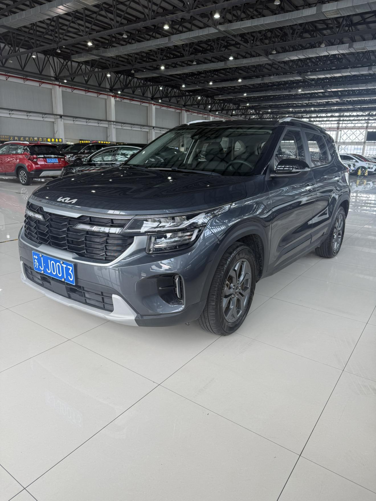 KIA Seltos 1.5L IVT Luxury 2023