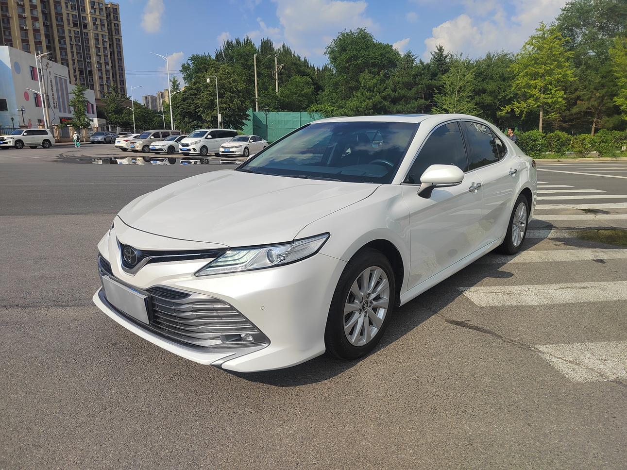 Toyota Camry 2.0G Luxury (2L) 2020