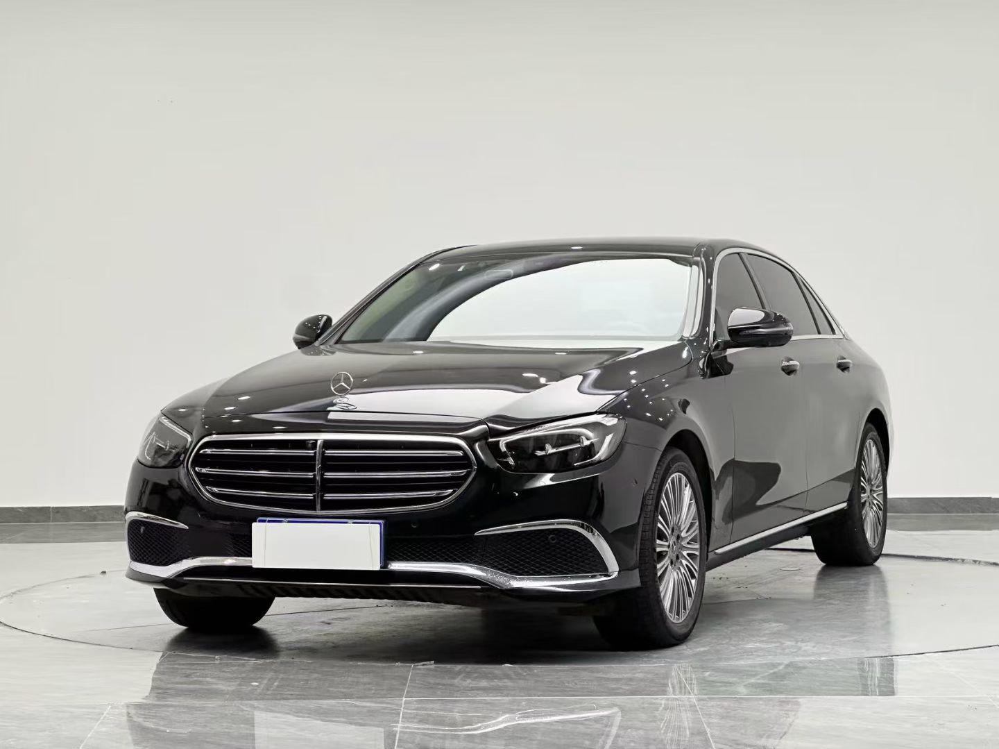 Mercedes Class-E Luxury Sedan (2L) 2023