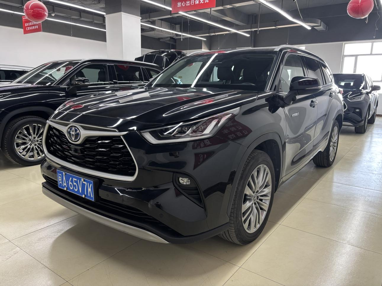 Toyota Highlander 2.5L 4WD Premium 7-seat (2.5L) 2024