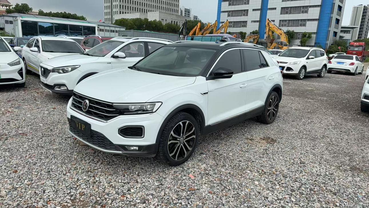 Volkswagen T-ROC 280TSI DSG 2WD Comfort China V 2019
