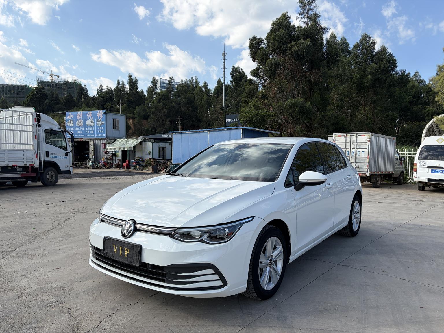 Volkswagen Golf 200TSI DSG Pro 2023