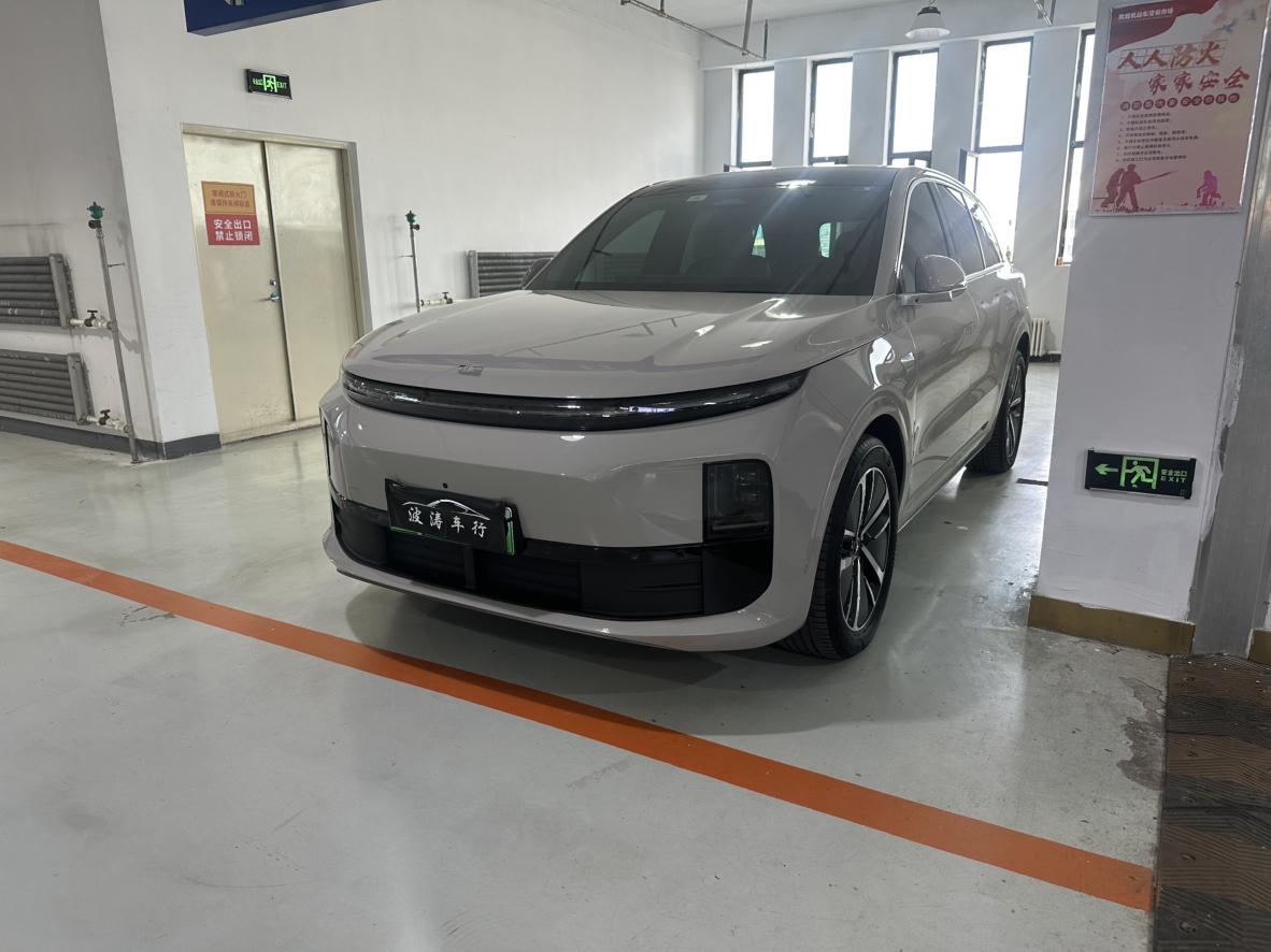 Lixiang L6 Pro 2025