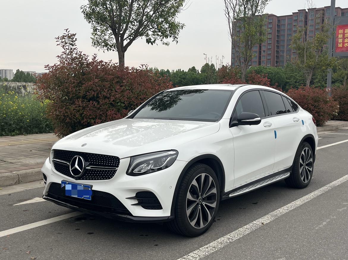 Mercedes GLC Facelift 260 4MATIC Coupe SUV (2L) 2019