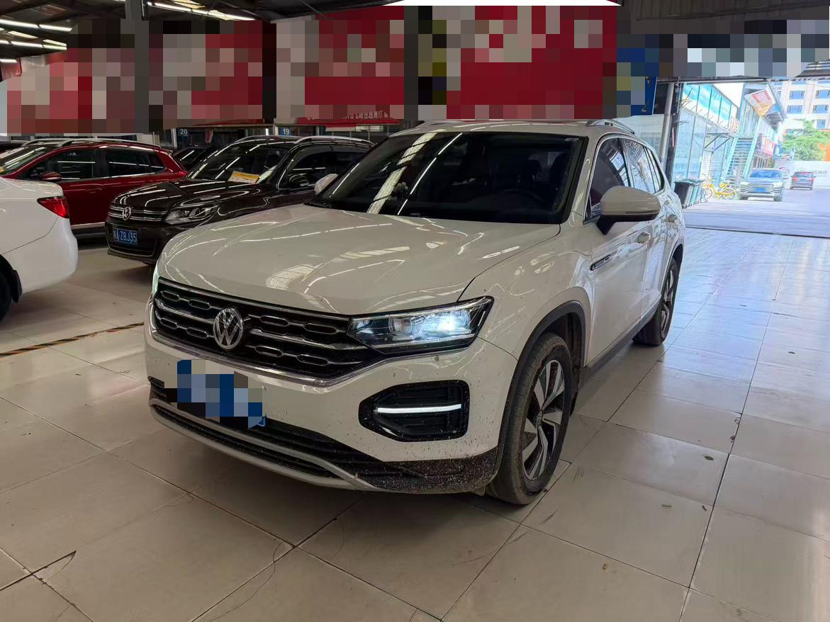 Volkswagen Tayron 330TSI Luxury Connect 2020