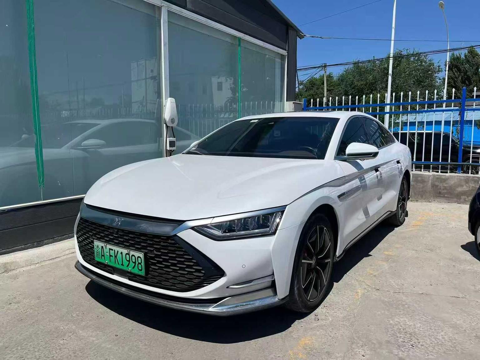 BYD HAN-DM DM AWD Performance Premium 2021