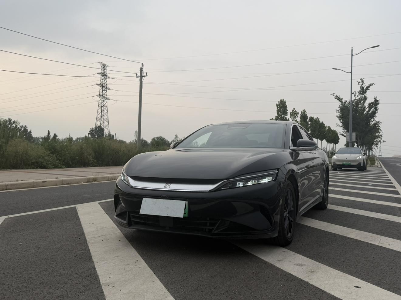 BYD HAN-DM DM-i 125km Intelligent Driving Elite 2025