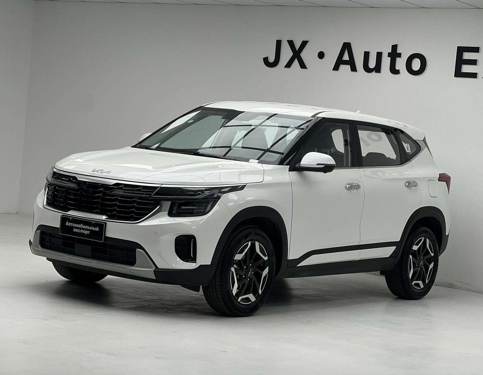 KIA Seltos 1.5L IVT Luxury Comfort 2025