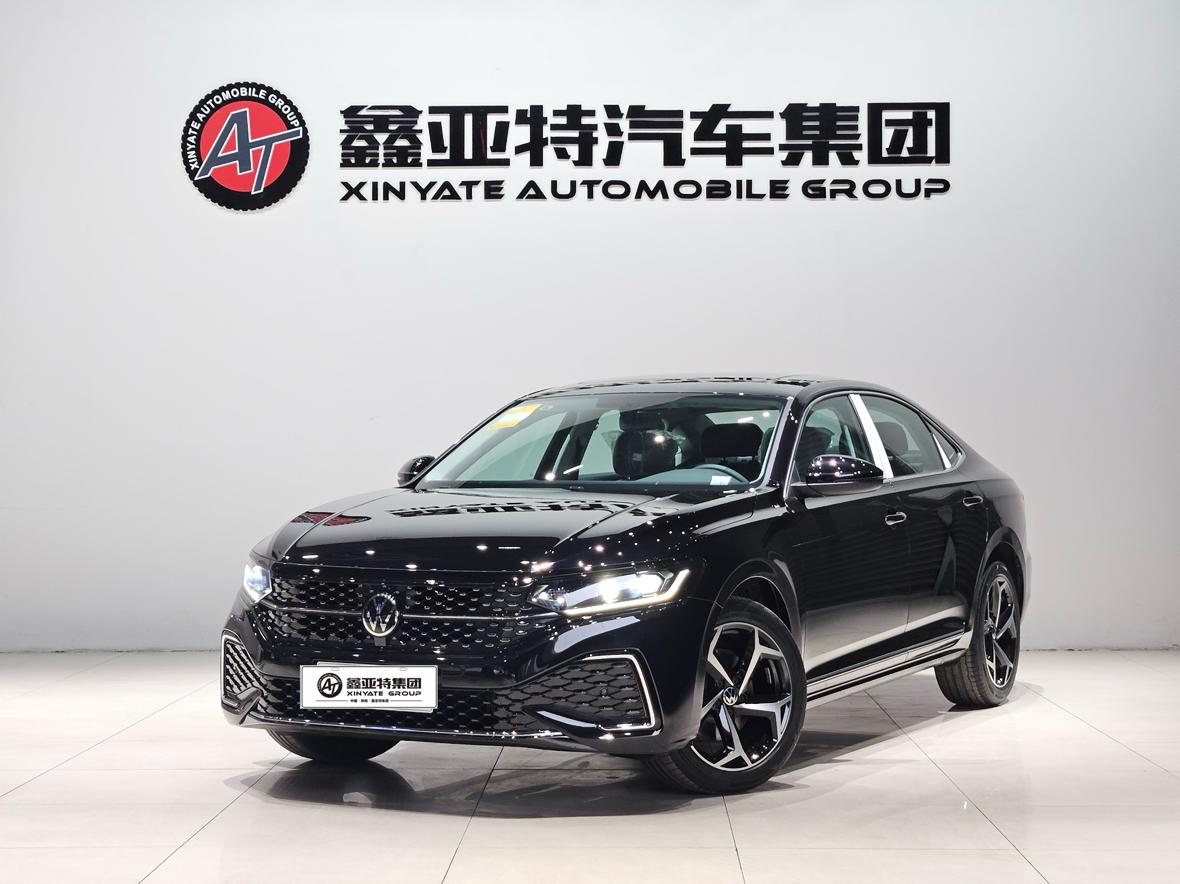 Volkswagen Passat Outstanding 330TSI Starry Elite 2025