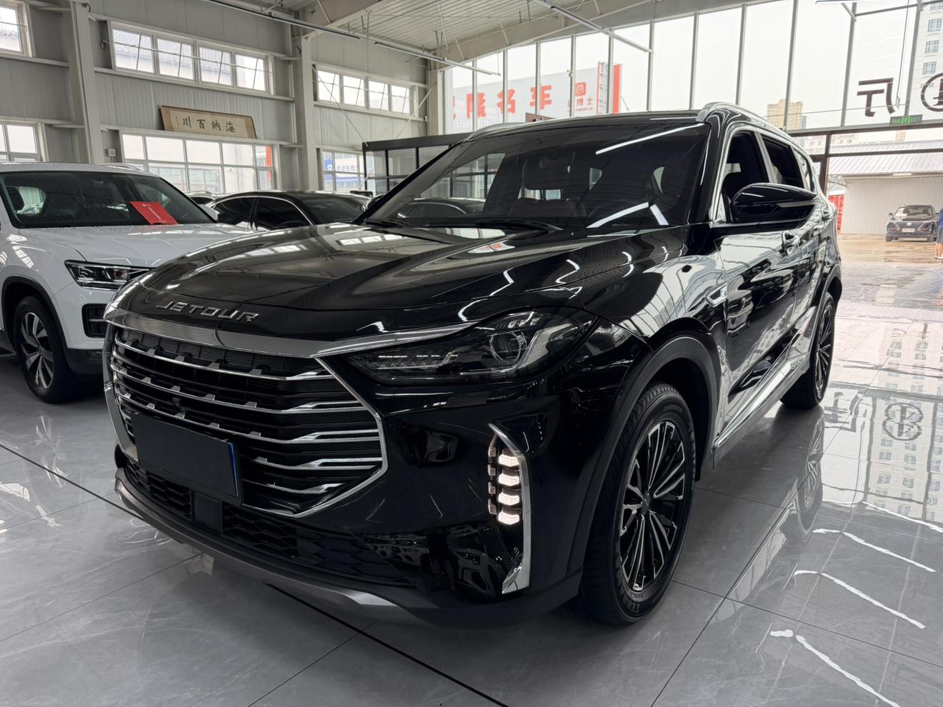 Jetour X70-Plus Mountain 5-Seat CVT 2022
