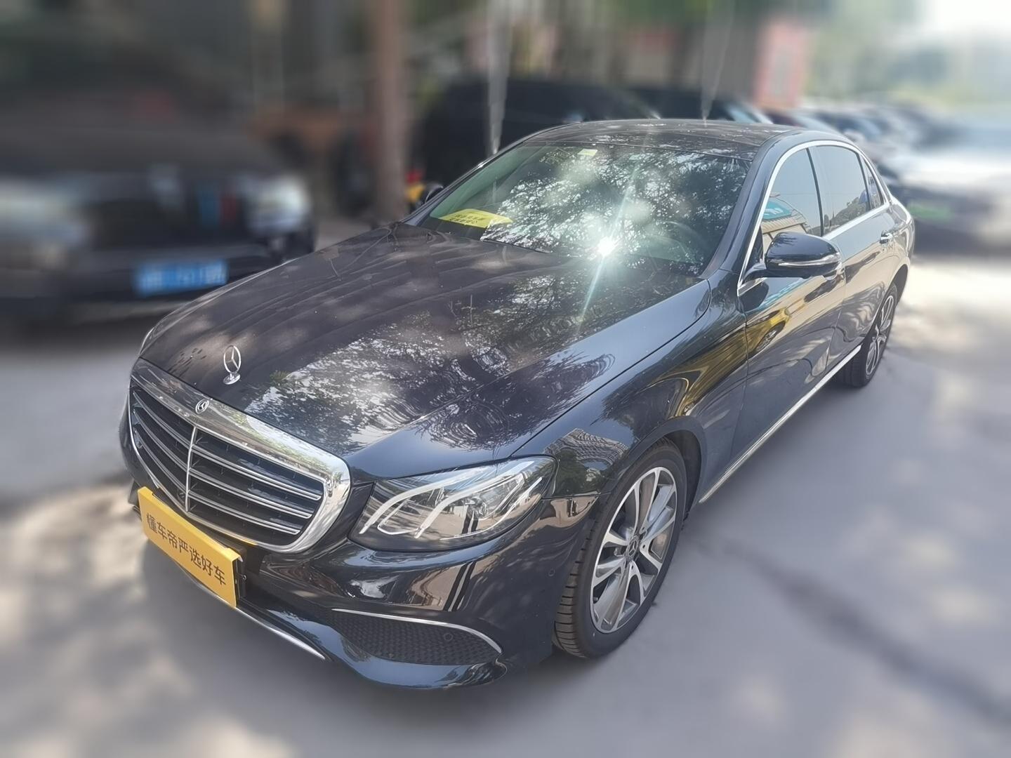 Mercedes Class-E E 300 L Fashion (2L) 2019