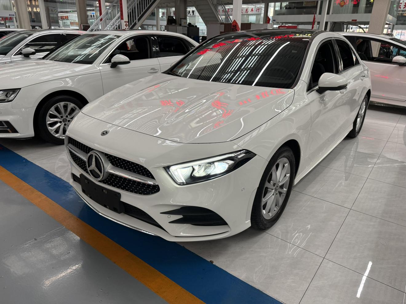 Mercedes Benz Class-A Sport Sedan Fashion (1.3L) 2021