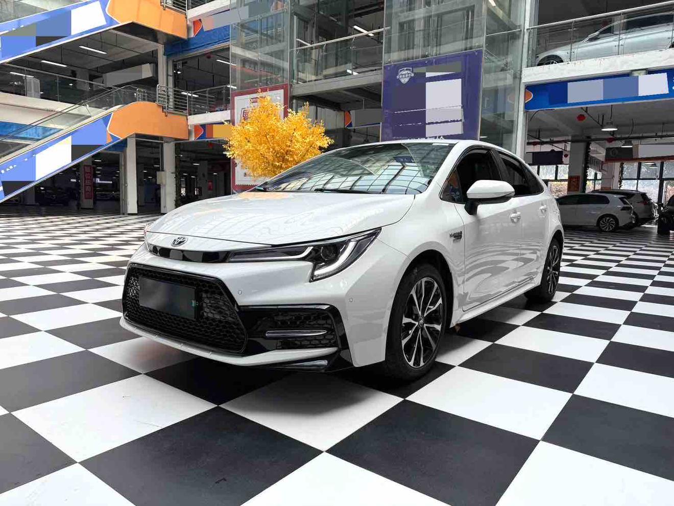 Toyota Levin 1.8H E-CVT Sport 2022