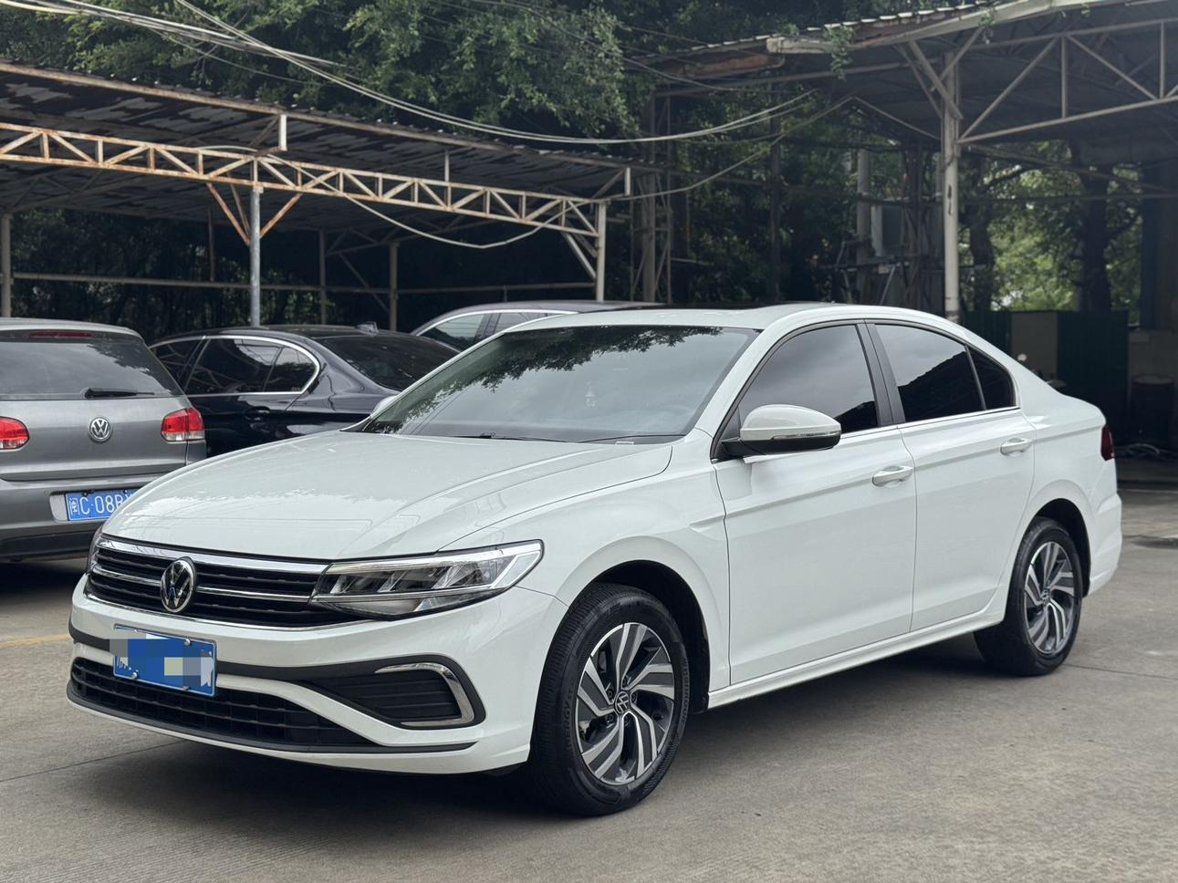 Volkswagen Bora 200TSI DSG Joy Navigation Edition (1.2L) 2025