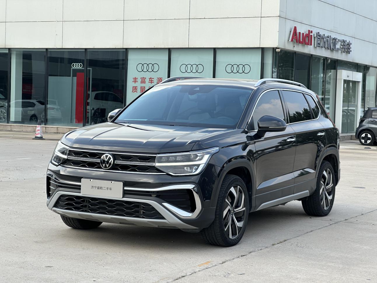 Volkswagen Tharu 300TSI 2WD Full Moon 2023