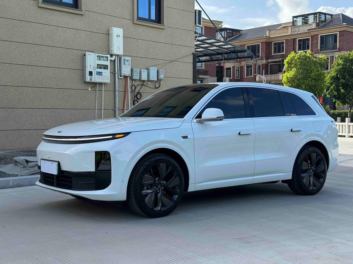 Lixiang L6 Pro 2025