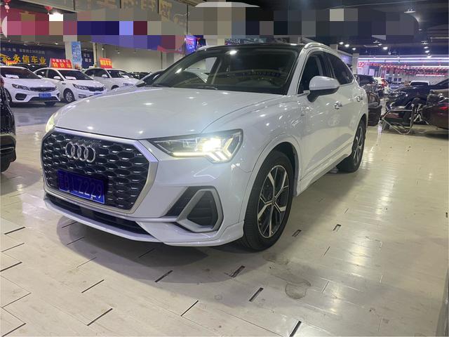 Audi Q3 40 TFSI Life Enjoyment 2021