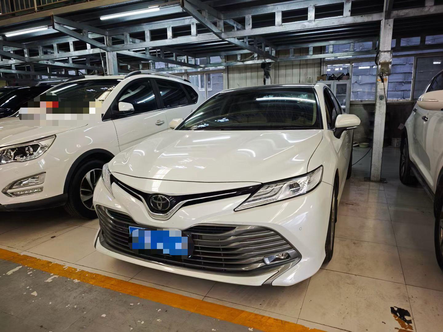 Toyota Camry 2.5G Luxury China VI 2019